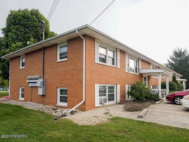 915-917 E Main St #915-7