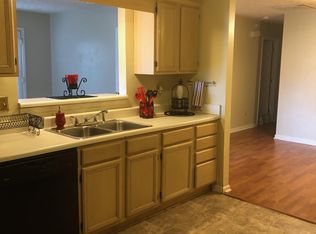 2612 Burke Ln, Fayetteville, NC 28306