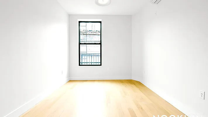 Rented by Nooklyn NYC LLC | media 12