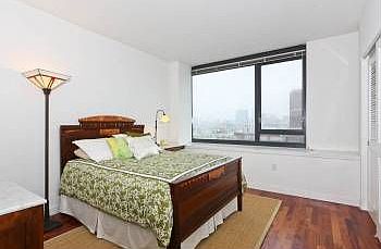 2nd image of 260 King St Unit 805