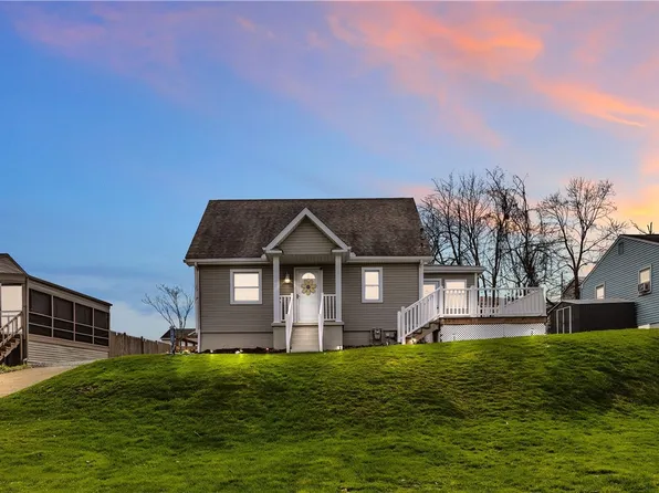 11414 Joseph St, North Huntingdon, PA 15642