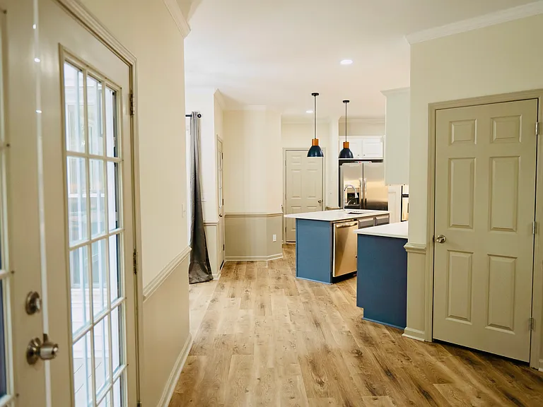 6001 Brown Swiss Way — Photo 37