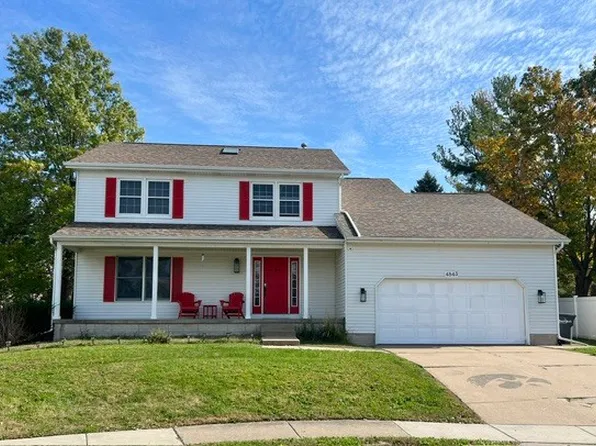 4843 Kynnelworth Dr, Bettendorf, IA 52722