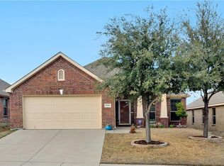 3305 Lone Brave Dr, Fort Worth, TX 76244