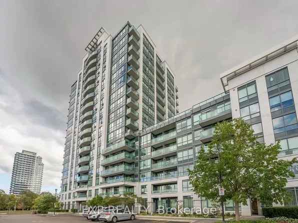 20 N Park Rd #105, Vaughan, ON L4J 0G7
