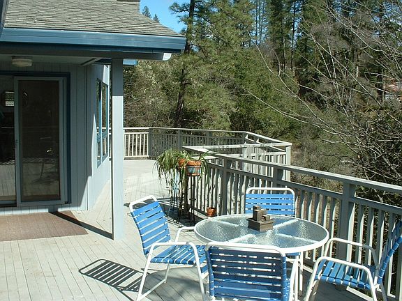 4th image of 20802 Woodbury Dr