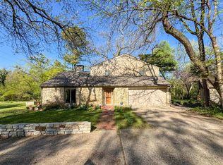 1103A Woodland Dr, Norman, OK 73072
