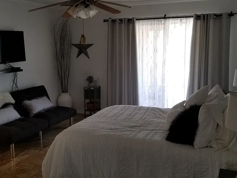 3743 Mission Dr S — Photo 37