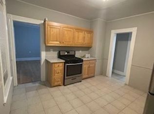 52-54 Hanover St, Bridgeport, CT 06604