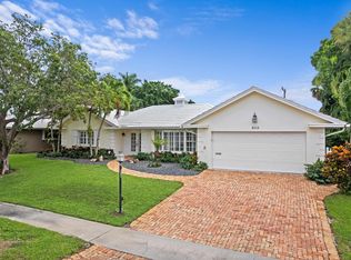 858 Hickory Ter, Boca Raton, FL 33486