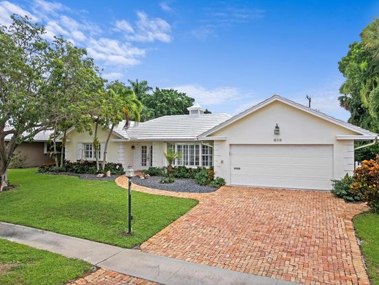 858 Hickory Terrace, Boca Raton, FL 33486