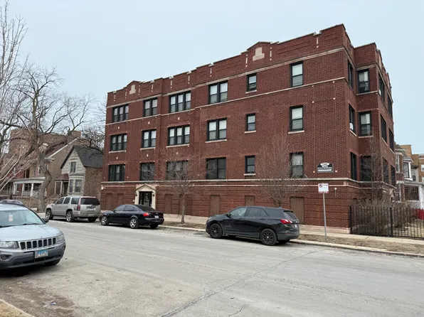 7363 S Coles Ave APT 2, Chicago, IL 60649