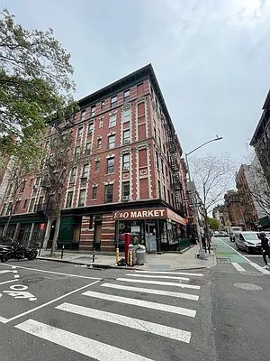 Rented by Compass | media 6