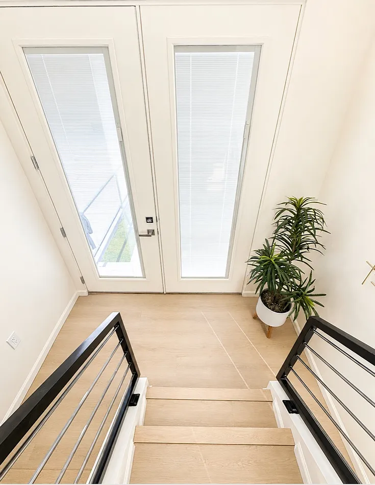 2 bed, 2.5 bath, 1411 sqft, $3,200 — Photo 4