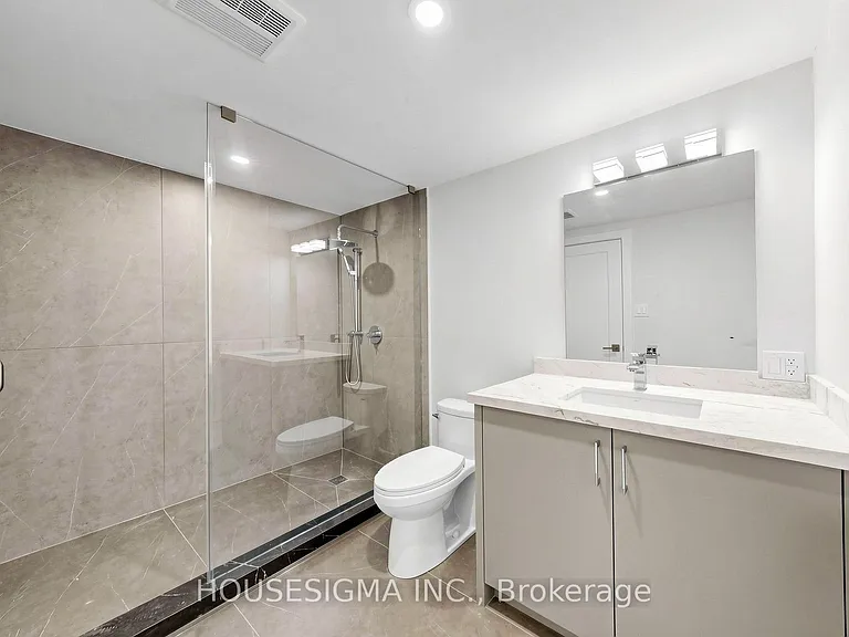 126 Woodward Ave — Photo 10