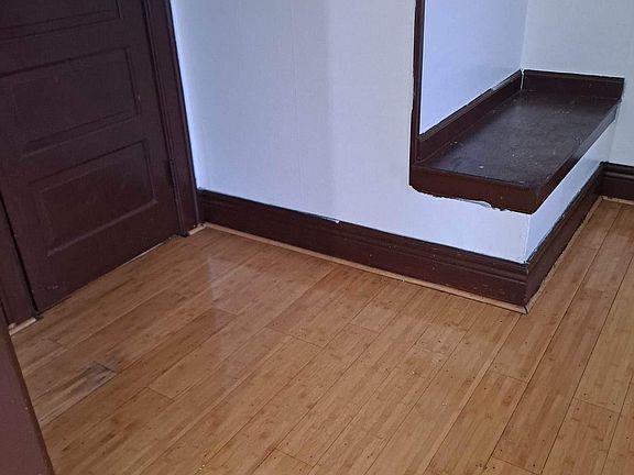 5th image of 171 Landon St #2