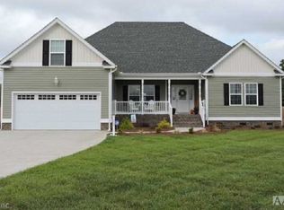 112 N Lou Sawyer Rd, Moyock, NC 27958