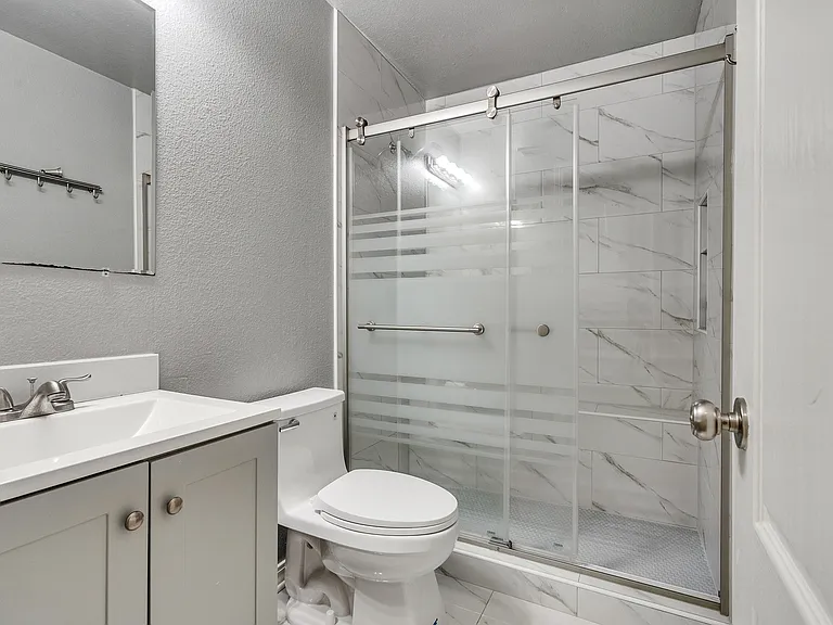 306 Heritage Shr — Photo 10