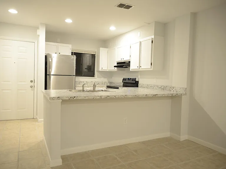 3081 NW 28th Cir #3081 — Photo 6