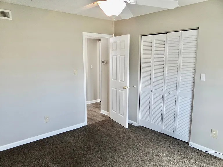 200 Deer Creek Rd #F — Photo 10