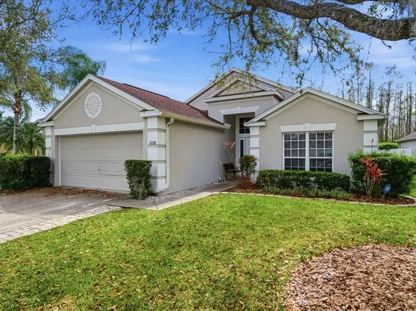 4250 Pine Isle Dr, Lutz, FL 33558
