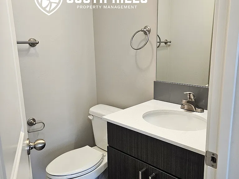 Summit Springs Townhomes — Photo 30