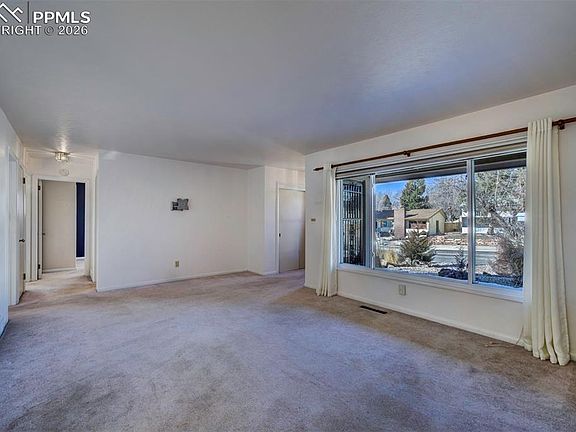 4th image of 3707 Sheffield Ln