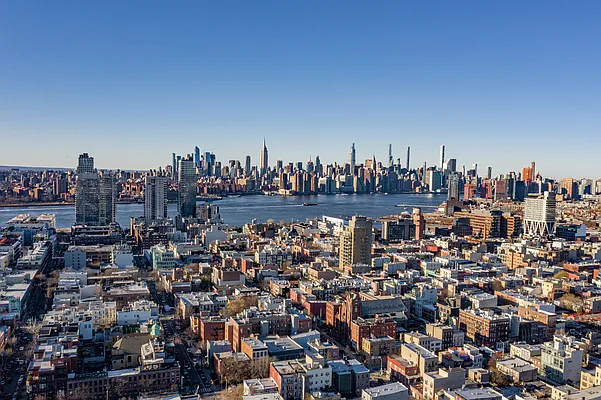 Rented by Worth Property Group | media 26