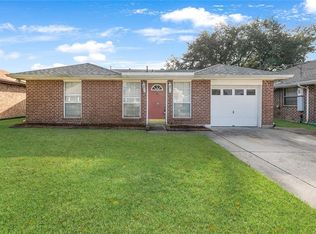 605 Park Ridge Dr, River Ridge, LA 70123