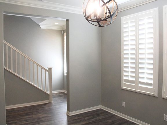 3rd image of 16386 Veridian Cir
