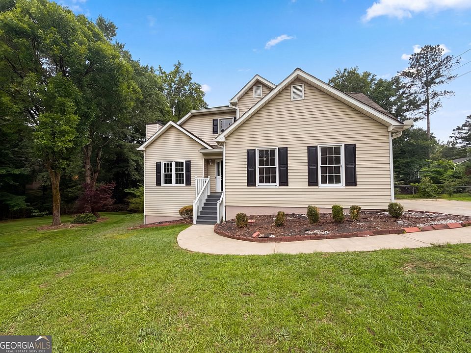 1st image of 3162 Oak Leaf Ct SW
