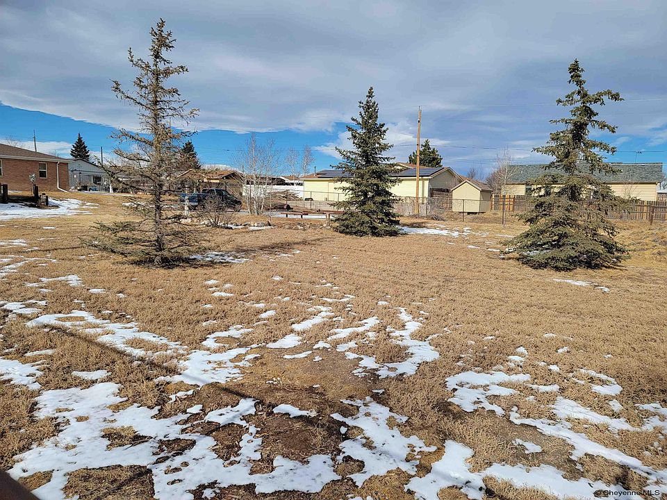 2nd image of 16 Rock Springs St #17