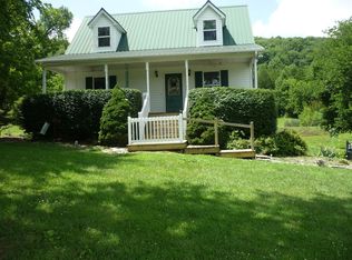 339 Poplar Bluff Rd E, Auburntown, TN 37016