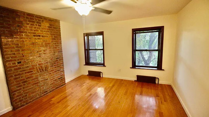 Rented by Space Real Estate | media 15