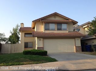 1126 E Goshen Ave, Fresno, CA