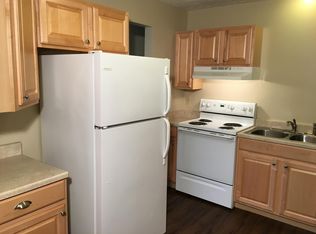 7421 Sharon Mercer Rd APT 8, Mercer, PA