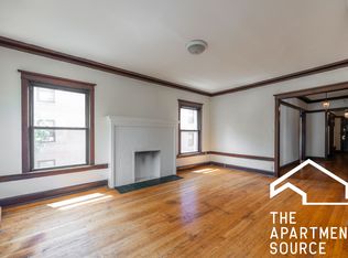 2426 N Sawyer Ave APT 2E, Chicago, IL 60647