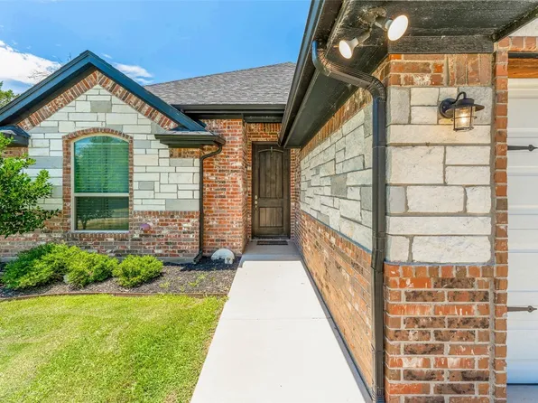 3115 Steepleridge Cir, Granbury, TX 76048