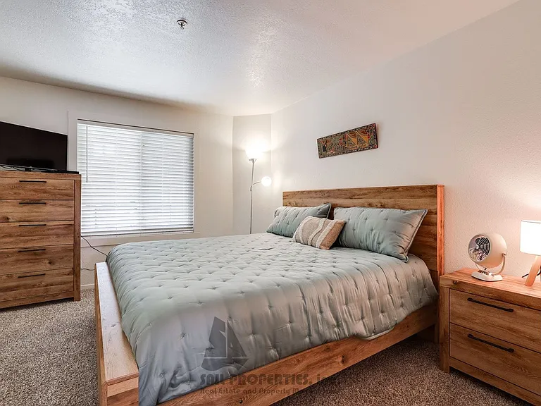 1200 Pacific Coast Hwy #327 — Photo 13