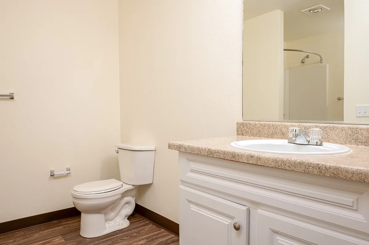 Building Photo - Woodridge Apartments