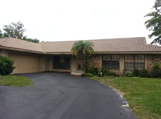 11268 NW 10th Mnr, Coral Springs, FL 33071
