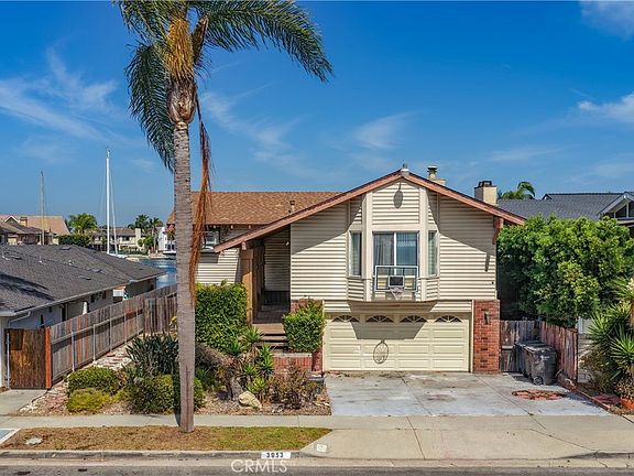 2nd image of 3953 Mistral Dr