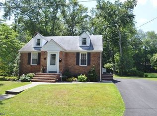 5 Broadway, Madison, NJ 07940