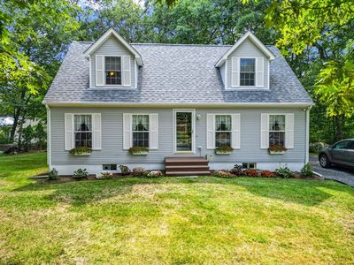 72 Neadam Ct, Swansea, MA, 02777