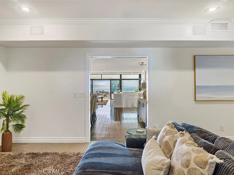34403 Green Lantern St #2 — Photo 31