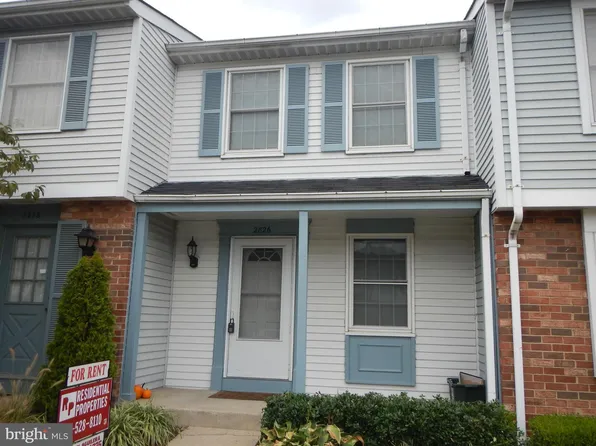 2826 S Meade St, Arlington, VA 22206