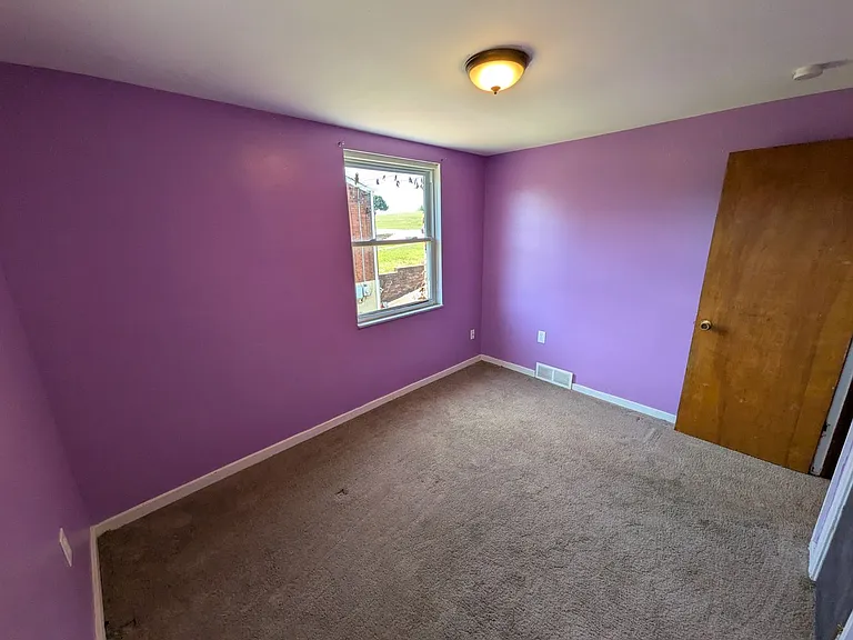 960 Agnew Rd — Photo 38