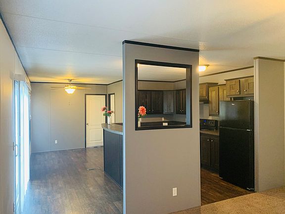 4th image of 920 Century Plaza Dr #30