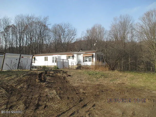 3166 22nd St photo 1