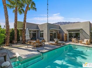 128 W San Carlos Rd, Palm Springs, CA 92262
